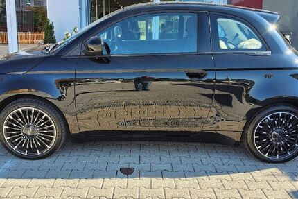 Fiat 500e 36.650 km 16.990 &euro; Freilassing 83395