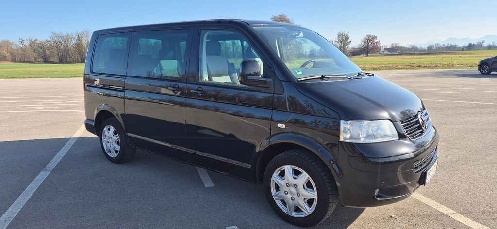 VW T5 Multivan 259.580 km 10.499 &euro; Tittmoning 84529