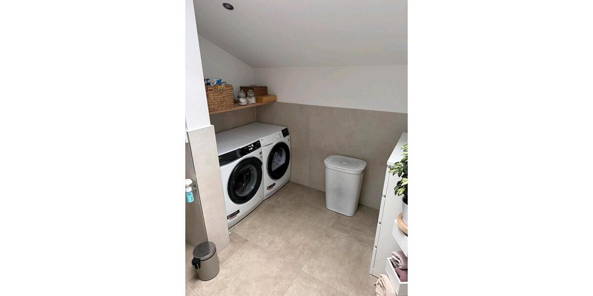 Dachgeschoßwohnung Waging am See Fisching - 3 Zimmer, 96 m&sup2;, 1.350&euro; | Angebot:27593335
