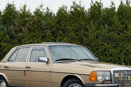 Mercedes-Benz 200 115.800 km 13.900 &euro; Trostberg 83308