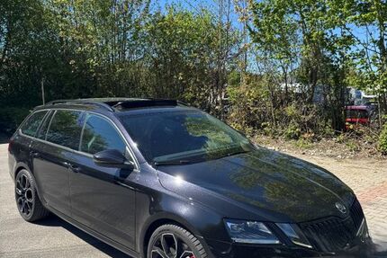 Skoda Octavia 90.000 km 25.150 &euro; Bergen 83346