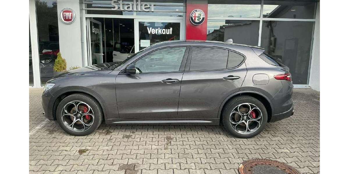 Alfa Romeo Stelvio 32.000 km 37.990 &euro; FREILASSING 83395