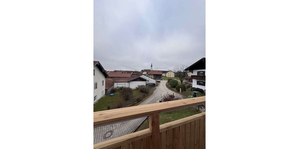 Etagenwohnung Saaldorf-Surheim Surheim - 5 Zimmer, 134 m&sup2;, 2.000&euro; | Angebot:23819661