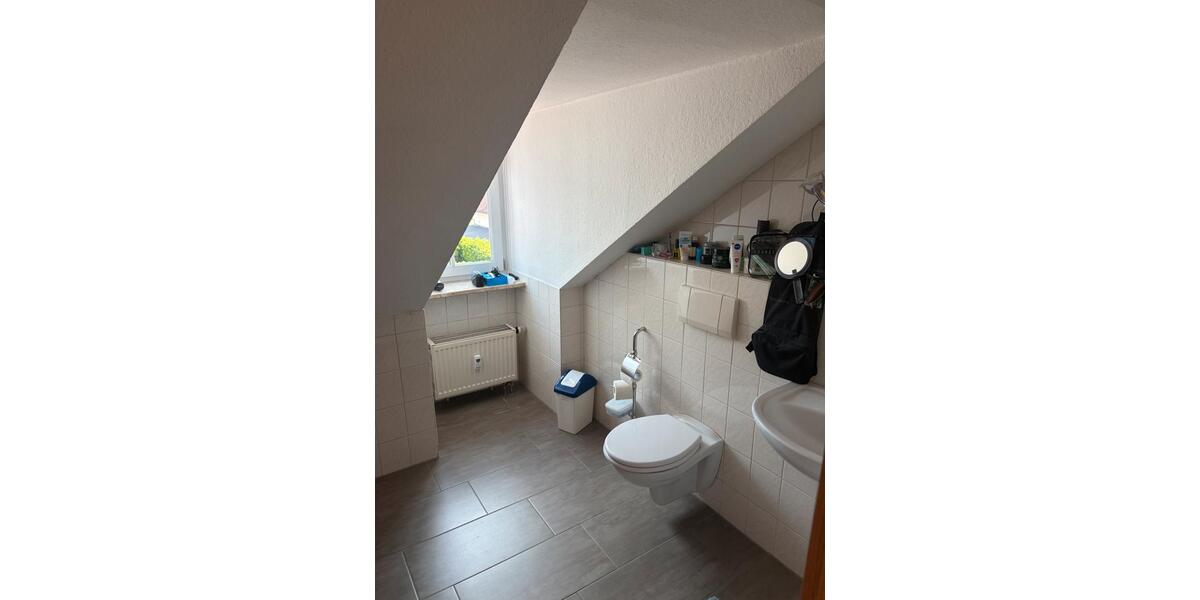 Dachgeschoßwohnung Freilassing - 2 Zimmer, 60 m&sup2;, 256.000&euro; | Angebot:27251236
