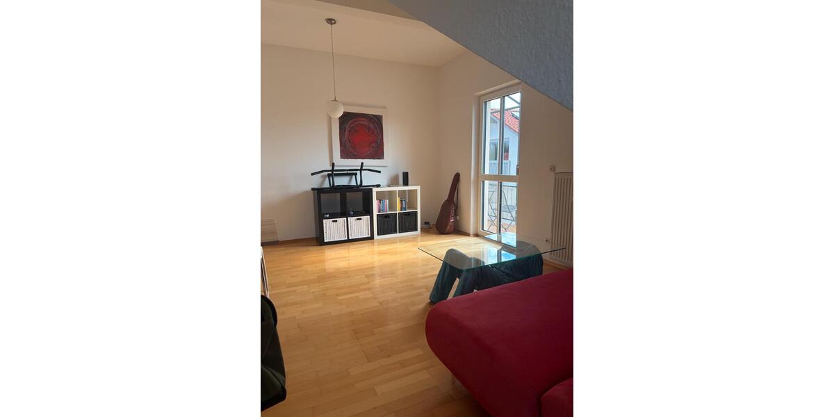 Dachgeschoßwohnung Freilassing - 2 Zimmer, 60 m&sup2;, 256.000&euro; | Angebot:27251236