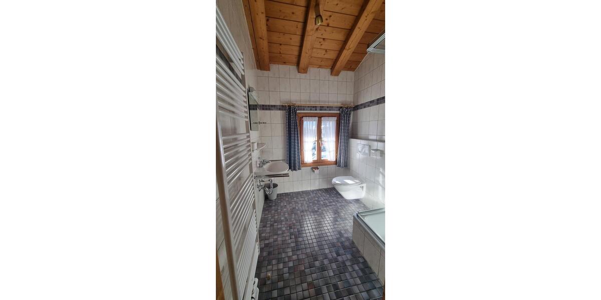 Etagenwohnung Reit im Winkl - 4 Zimmer, 99 m&sup2;, 1.256&euro; | Angebot:23694247