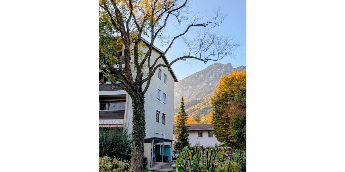 Etagenwohnung Bad Reichenhall - 2 Zimmer, 52 m&sup2;, 205.000&euro; | Angebot:24983527