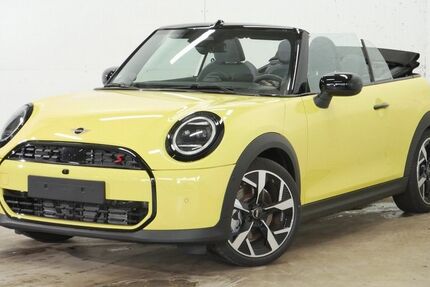 Mini Cooper S Cabrio 2.100 km 36.130 &euro; Traunstein 83278