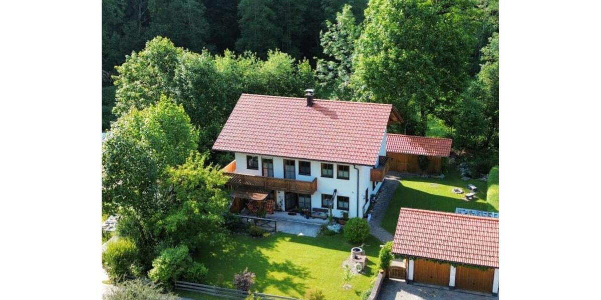 Einfamilienhaus Ruhpolding - 6 Zimmer, 220 m&sup2;, 2.800&euro; | Angebot:27617146