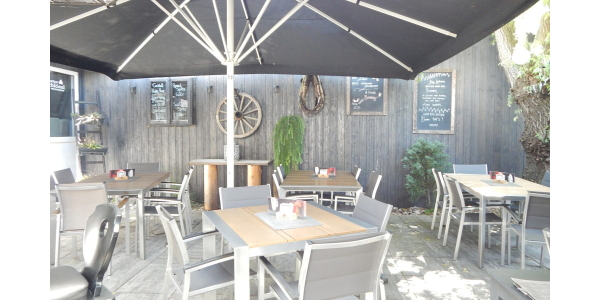 Moderne Gastronomiefläche in Toplage – Voll ausgestattet mit großzügigem Gastgarten und Außenbar - Gewerbeobjekt Freilassing Freilassing | Angebot:21360065