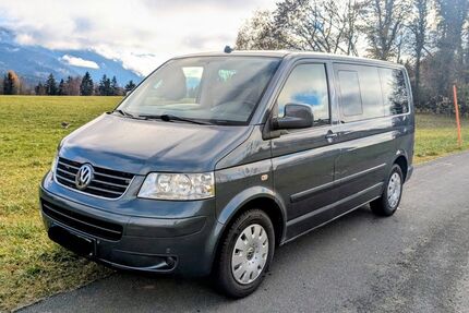 VW T5 Multivan 269.749 km 15.500 &euro; Siegsdorf 83313