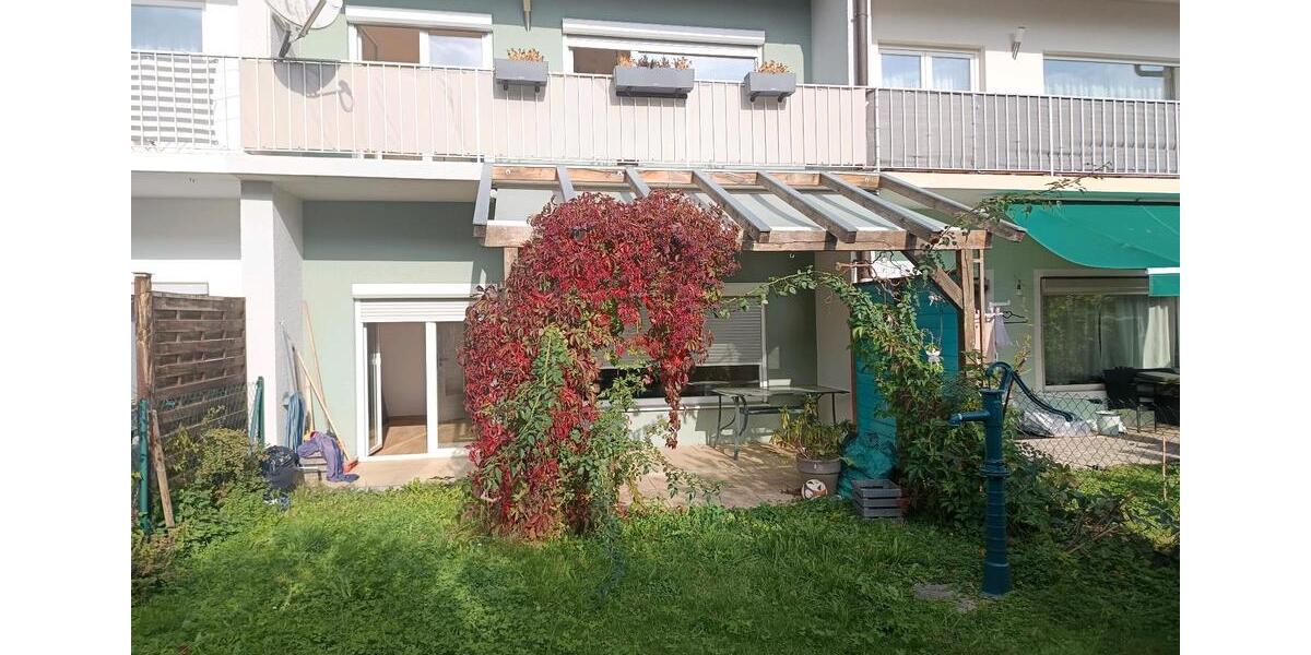 Terrassenwohnung Tittmoning - 4 Zimmer, 110 m&sup2;, 1.400&euro; | Angebot:27607684