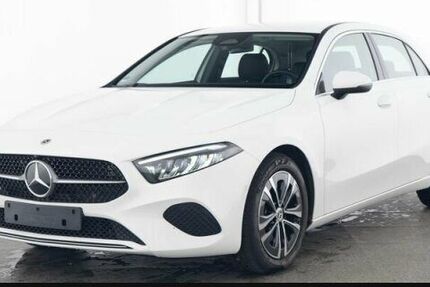 Mercedes-Benz A 180 11.300 km 28.950 &euro; Obing 83119