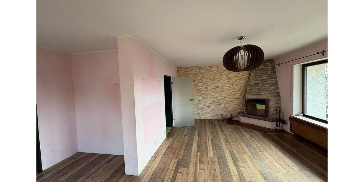 Einfamilienhaus Grabenstätt - 3 Zimmer, 145 m&sup2;, 2.000&euro; | Angebot:23636581