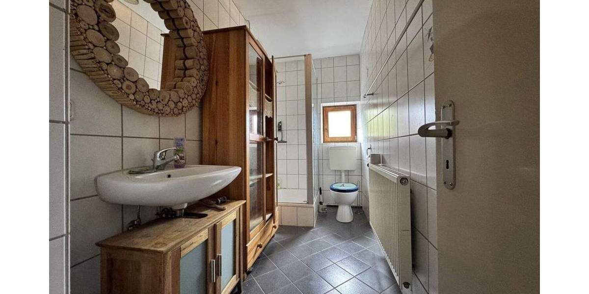 Einfamilienhaus Trostberg - 1 Zimmer, 200 m&sup2;, 495.000&euro; | Angebot:25660775