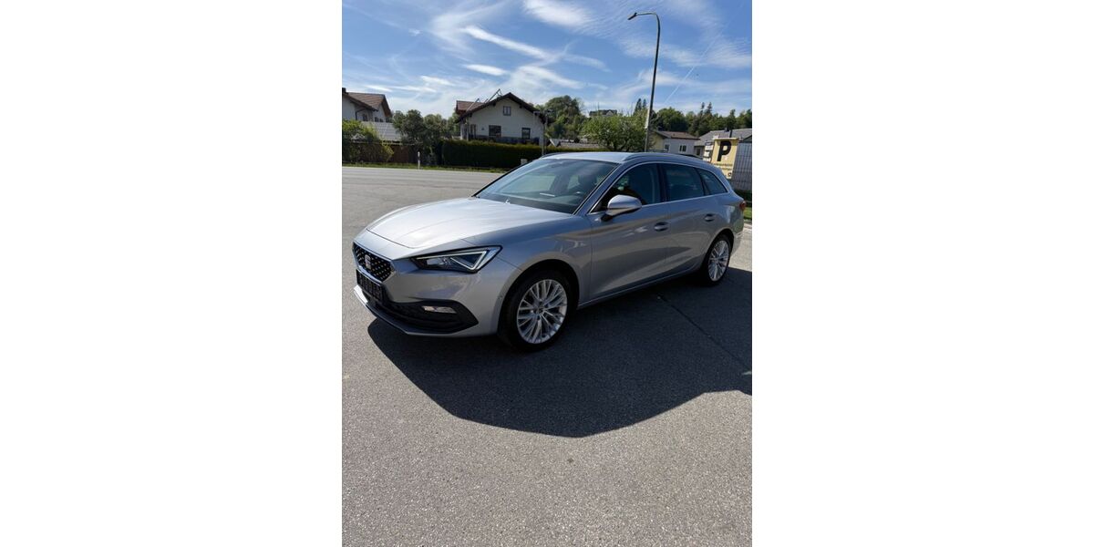 Seat Leon 160.000 km 14.900 &euro; Trostberg 83308