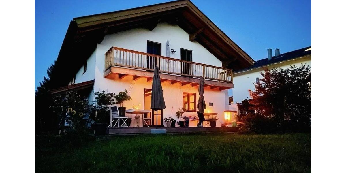 Einfamilienhaus Traunreut St. Georgen - 5 Zimmer, 175 m&sup2;, 1.900&euro; | Angebot:25590839