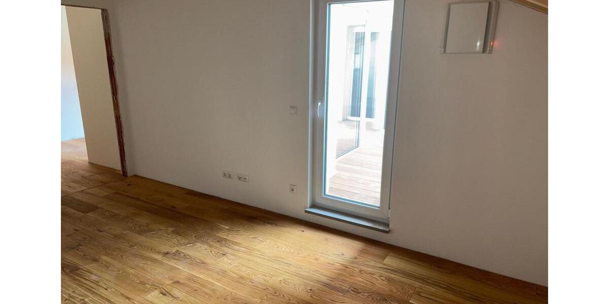 Etagenwohnung Feichten an der Alz - 2 Zimmer, 86 m&sup2;, 1.070&euro; | Angebot:25268957