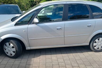 Opel Meriva 246.800 km 1.590 &euro; Garching 84518