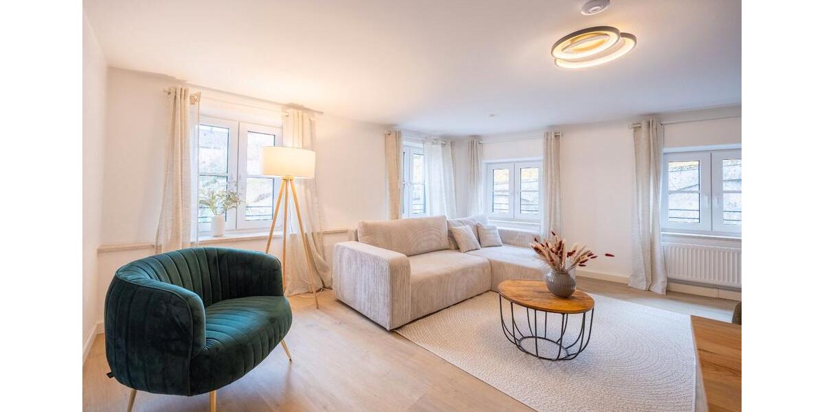 Etagenwohnung Traunstein - 3 Zimmer, 110 m&sup2;, 1.800&euro; | Angebot:27604740