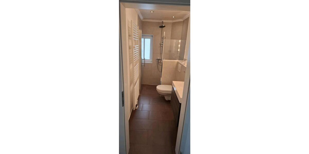 Etagenwohnung Ainring - 2 Zimmer, 49 m&sup2;, 750&euro; | Angebot:25964195