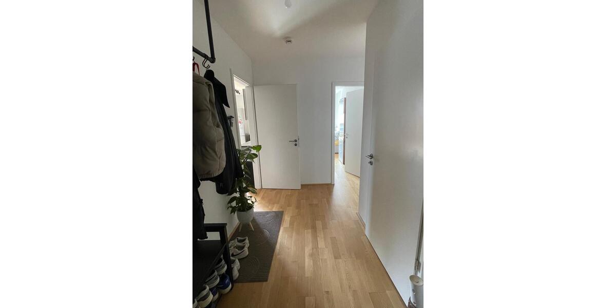 Etagenwohnung Freilassing - 3 Zimmer, 87 m&sup2;, 1.150&euro; | Angebot:25980136