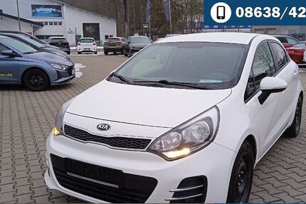 Kia Rio 96.575 km 9.490 &euro; Traunstein 83278