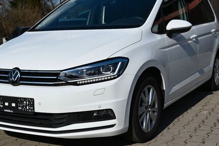 VW Touran 69.900 km 28.500 &euro; Petting /Waging am See 83367