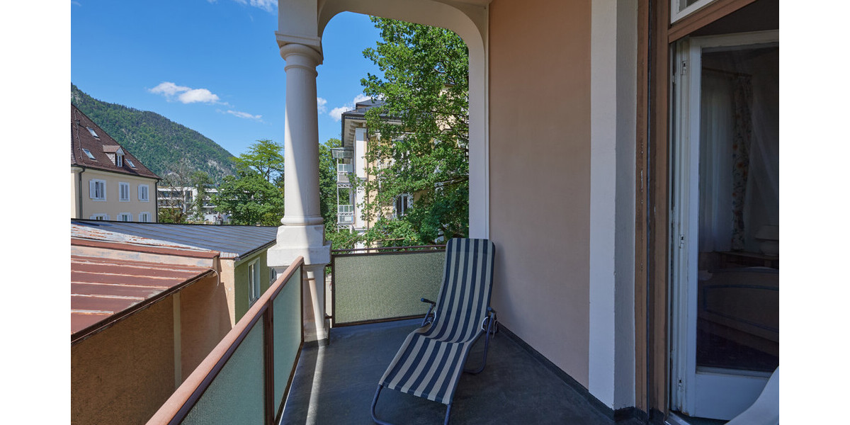 Historische Villa in dem wunderschönen Ort Bad Reichenhall nahe Kurpark - Villa Bad Reichenhall Bad Reichenhall | Angebot:23739479