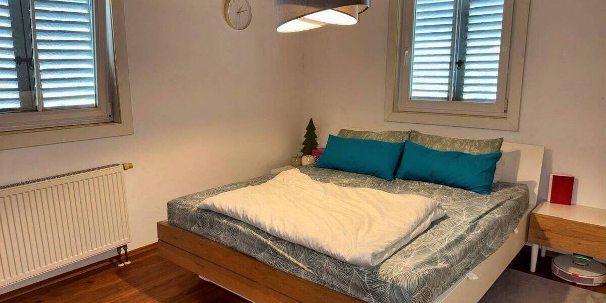 Einfamilienhaus Freilassing - 7 Zimmer, 150 m&sup2;, 675.000&euro; | Angebot:26704698