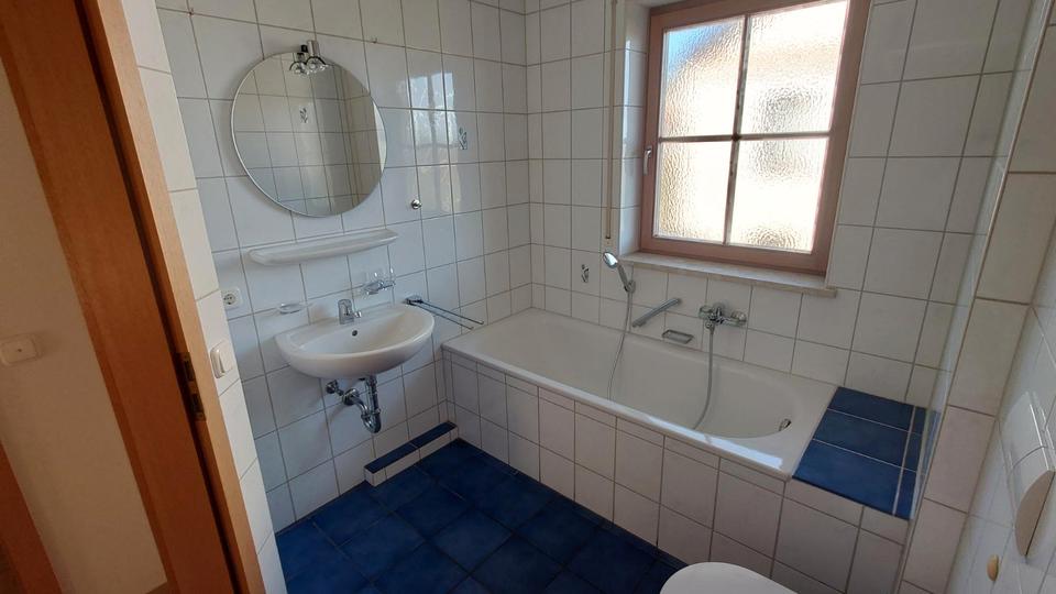 Etagenwohnung Ainring - 3 Zimmer, 68 m&sup2;, 329.000&euro; | Angebot:27600418