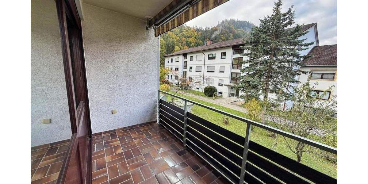 Etagenwohnung Bad Reichenhall Karlstein - 3 Zimmer, 67 m&sup2;, 290.000&euro; | Angebot:25675722