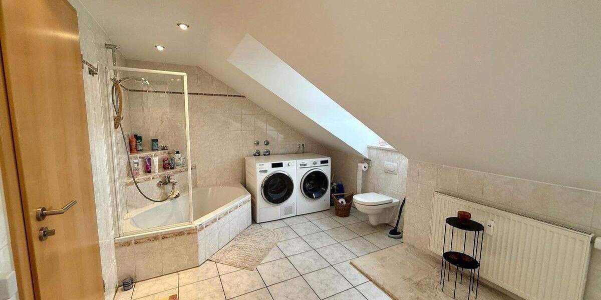 Etagenwohnung Trostberg - 2 Zimmer, 74 m&sup2;, 235.000&euro; | Angebot:25805864