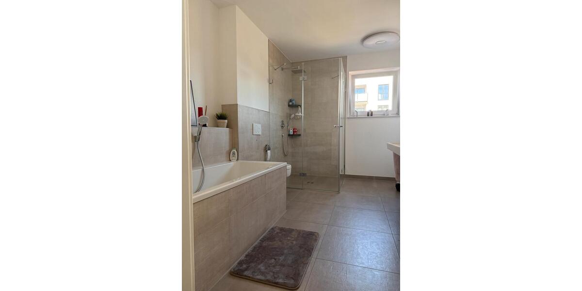 Etagenwohnung Trostberg - 3 Zimmer, 80 m&sup2;, 400.000&euro; | Angebot:25568963