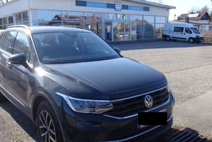 VW Tiguan 173.100 km 19.000 &euro; Laufen 83410