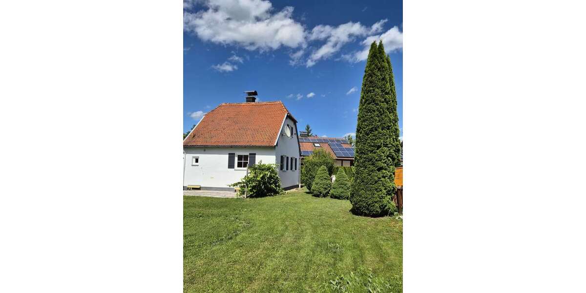 Einfamilienhaus Tittmoning - 3.5 Zimmer, 1.145&euro; | Angebot:27259604