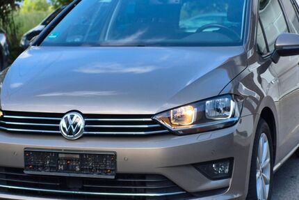 VW Golf 147.225 km 8.990 &euro; Traunwalchen 83374