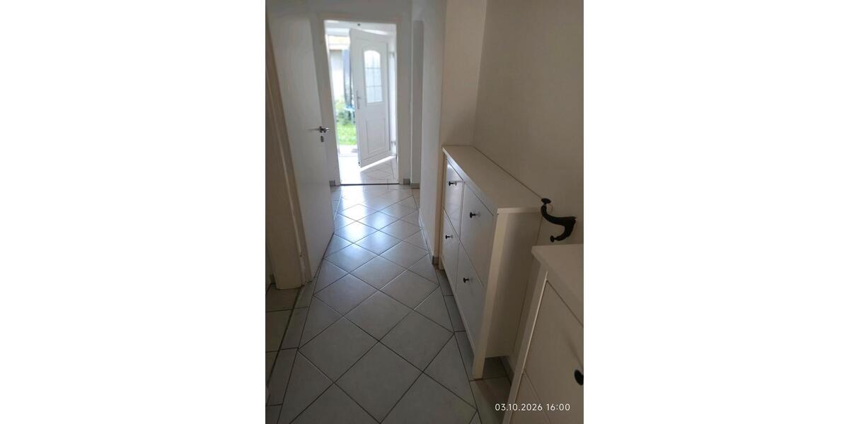 Terrassenwohnung Tittmoning - 4 Zimmer, 110 m&sup2;, 1.400&euro; | Angebot:27607684