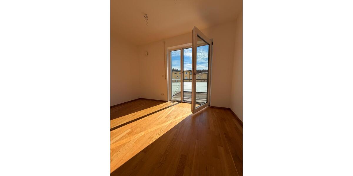 Etagenwohnung Traunstein - 2 Zimmer, 57 m&sup2;, 1.100&euro; | Angebot:25409041