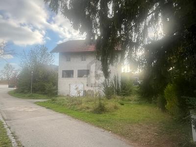 BAUVORHABEN IN BESTE LAGE MIT ALTBESTAND - Grundstück Fridolfing | Angebot:26806701