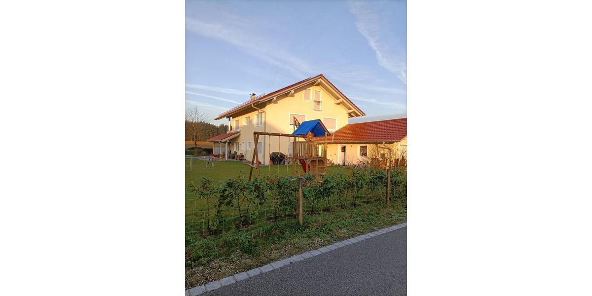 Einfamilienhaus Trostberg - 9 Zimmer, 250 m&sup2;, 1.276.000&euro; | Angebot:26821834