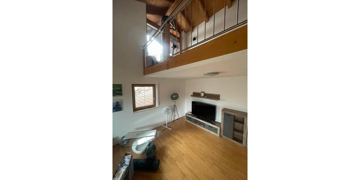 Dachgeschoßwohnung Bad Endorf - 2 Zimmer, 85 m&sup2;, 990&euro; | Angebot:25641072