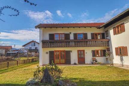 Haus Teisendorf Hausmoning - 4 Zimmer, 103 m&sup2;, 950&euro; | Angebot:25498376