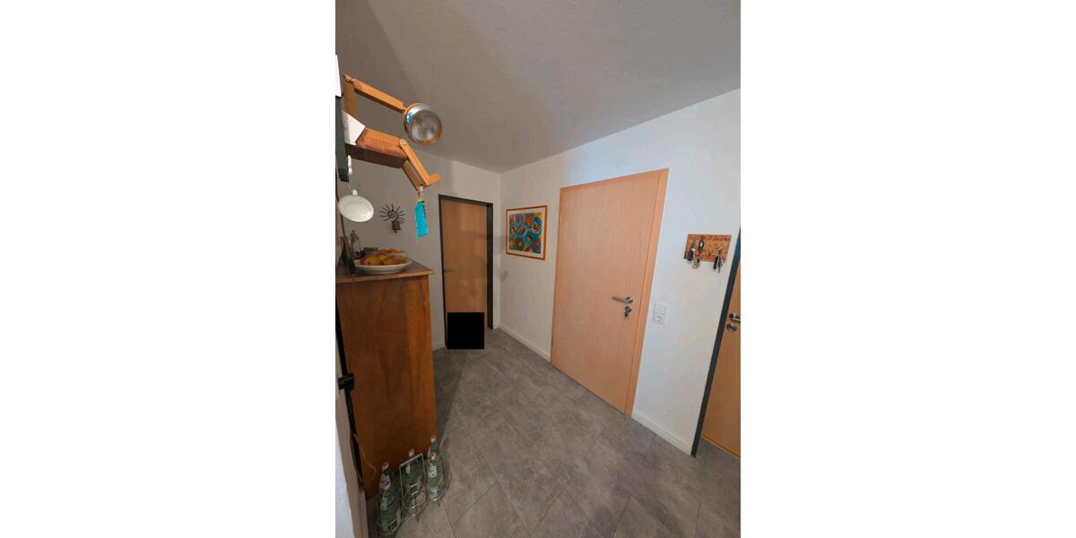 Etagenwohnung Chieming - 3 Zimmer, 100 m&sup2;, 1.125&euro; | Angebot:25129181