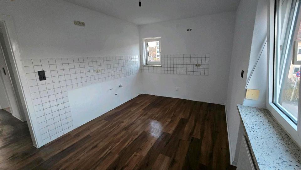 Etagenwohnung Traunreut Irsing - 3 Zimmer, 80 m&sup2;, 1.300&euro; | Angebot:26047297