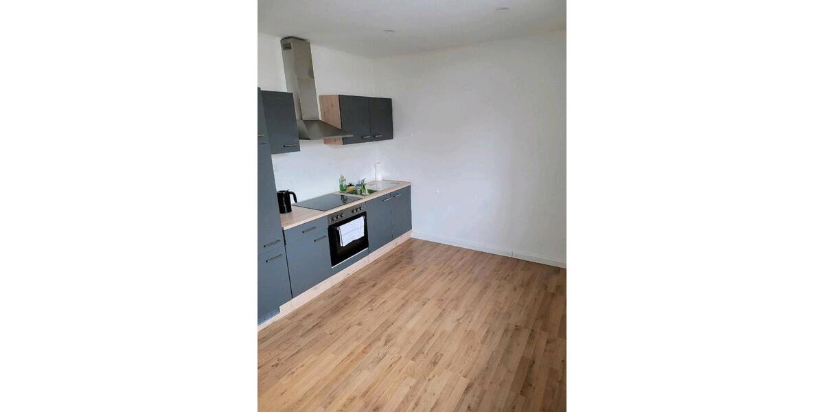 Erdgeschoßwohnung Traunstein - 1 Zimmer, 30 m&sup2;, 585&euro; | Angebot:26030454