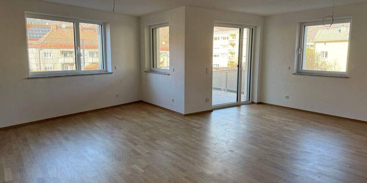 Gewerbeobjekt Bad Reichenhall - 2 Zimmer, 101 m&sup2;, 546.000&euro; | Angebot:25669503