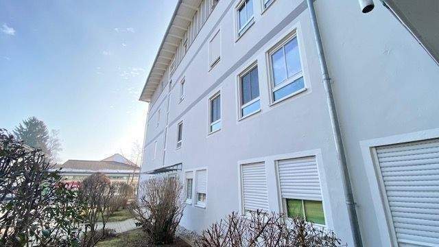 Etagenwohnung Freilassing - 3 Zimmer, 72 m&sup2;, 339.000&euro; | Angebot:26092607