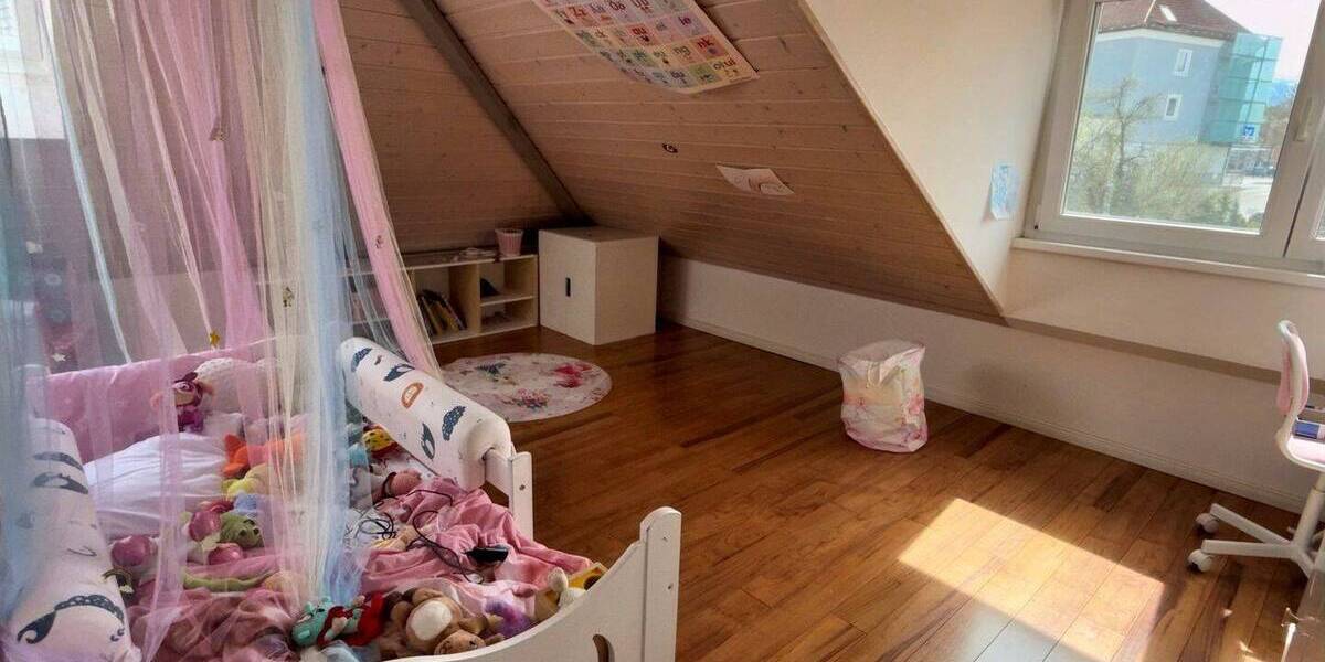 Einfamilienhaus Freilassing - 7 Zimmer, 150 m&sup2;, 675.000&euro; | Angebot:26704698