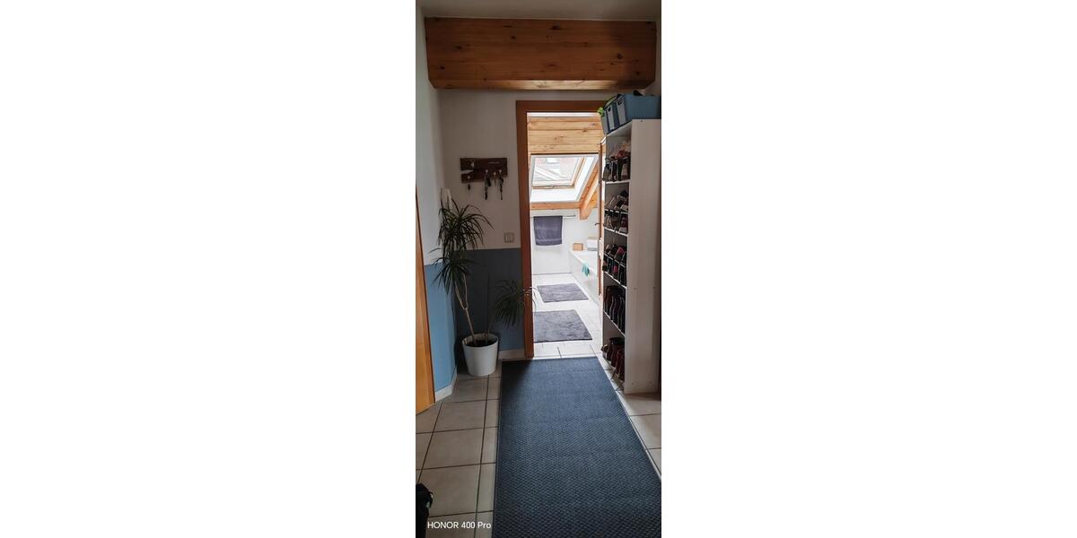 Dachgeschoßwohnung Piding - 2 Zimmer, 66 m&sup2;, 725&euro; | Angebot:27616417
